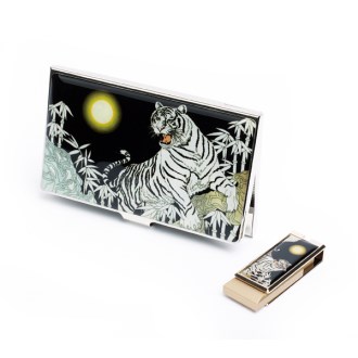 �ڰ� USB 2�� ��Ʈ ��ȣ 8G